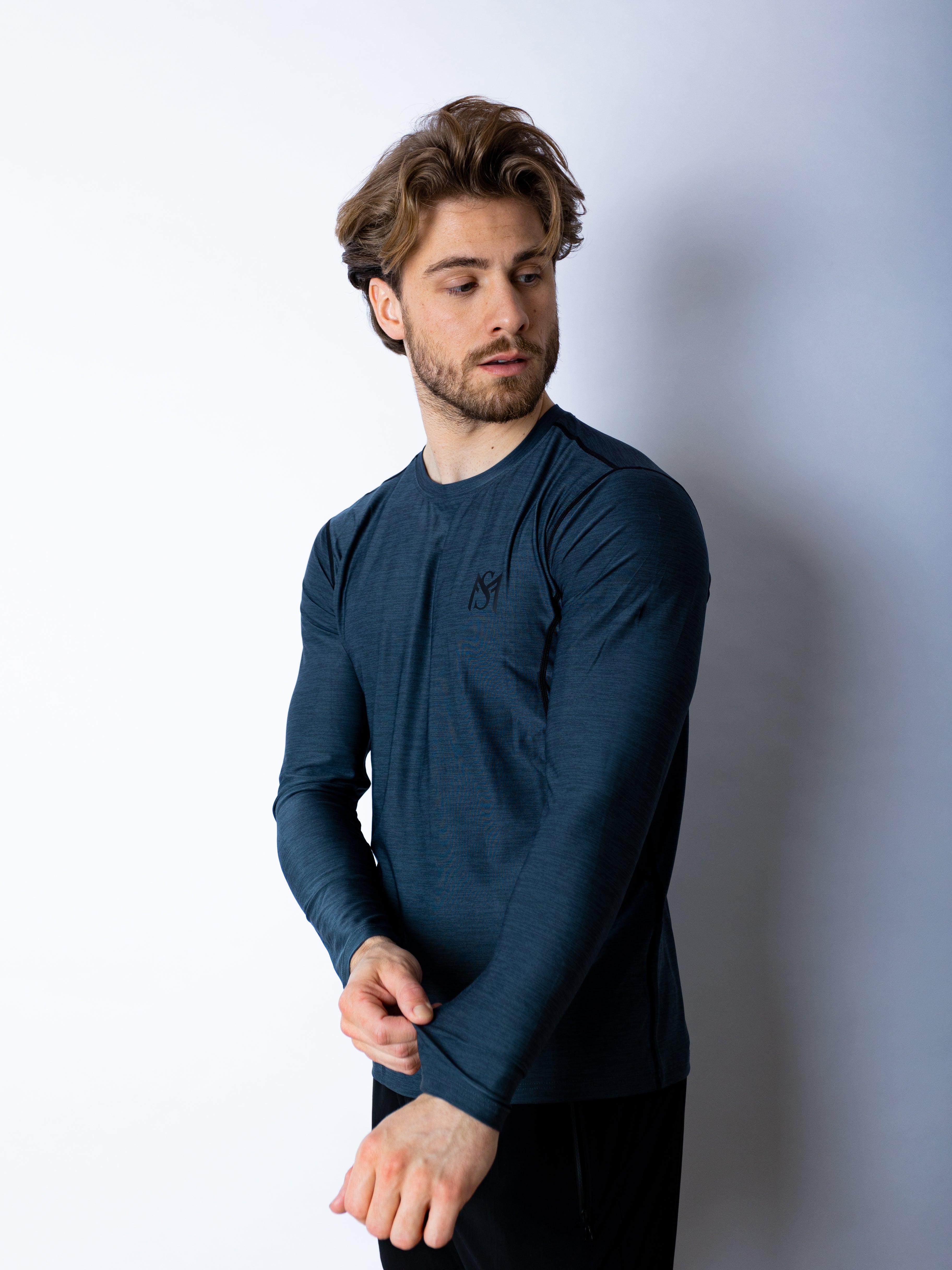 Dry-Fit Dark Grey Long Sleeve Sportmonkey PRO